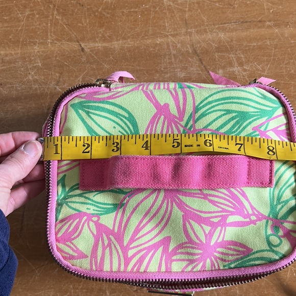 Lilly Pulitzer cosmetic bag/case - Picture 9 of 11